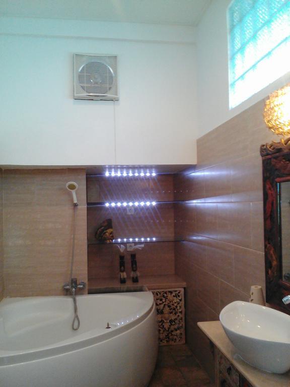 Naru Nua House Villa